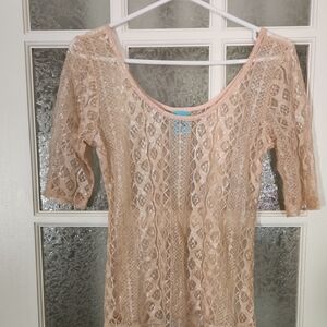 2/25$ / Lace Sheer Top in Nude